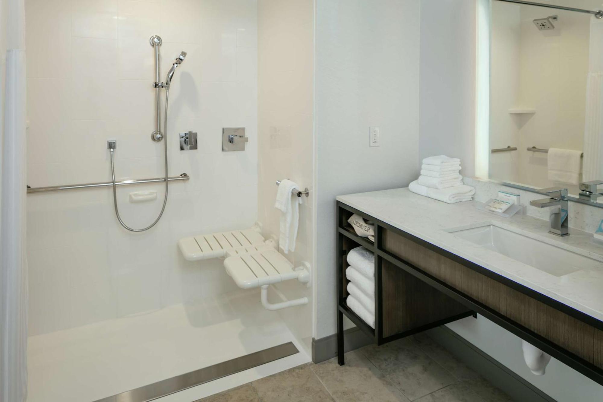 Hilton Garden Inn Wenatchee, Wa Екстериор снимка