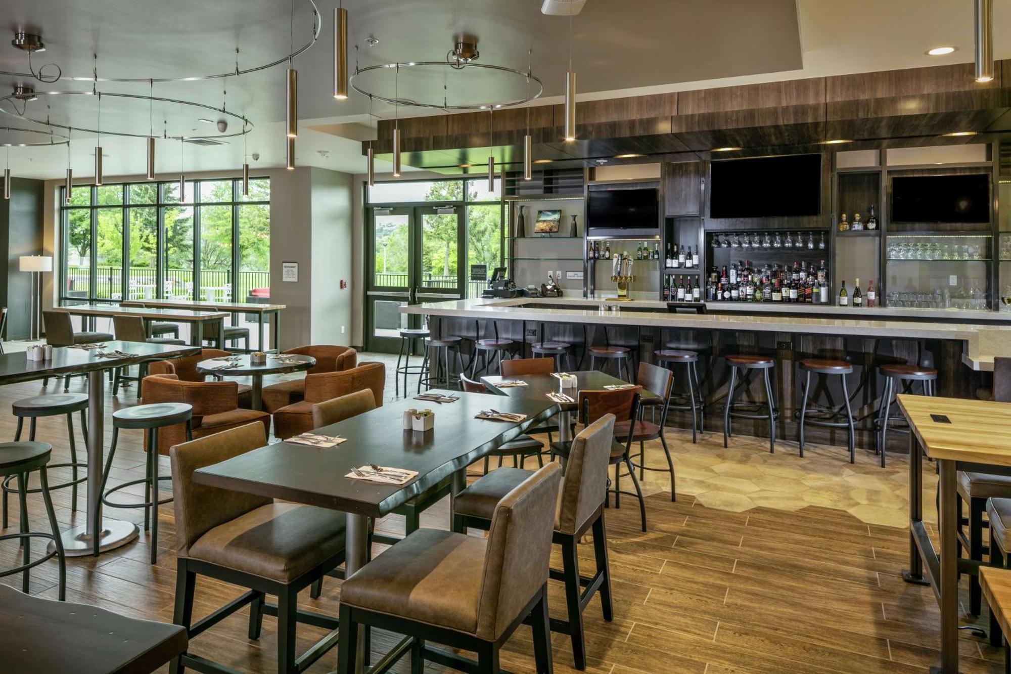 Hilton Garden Inn Wenatchee, Wa Екстериор снимка